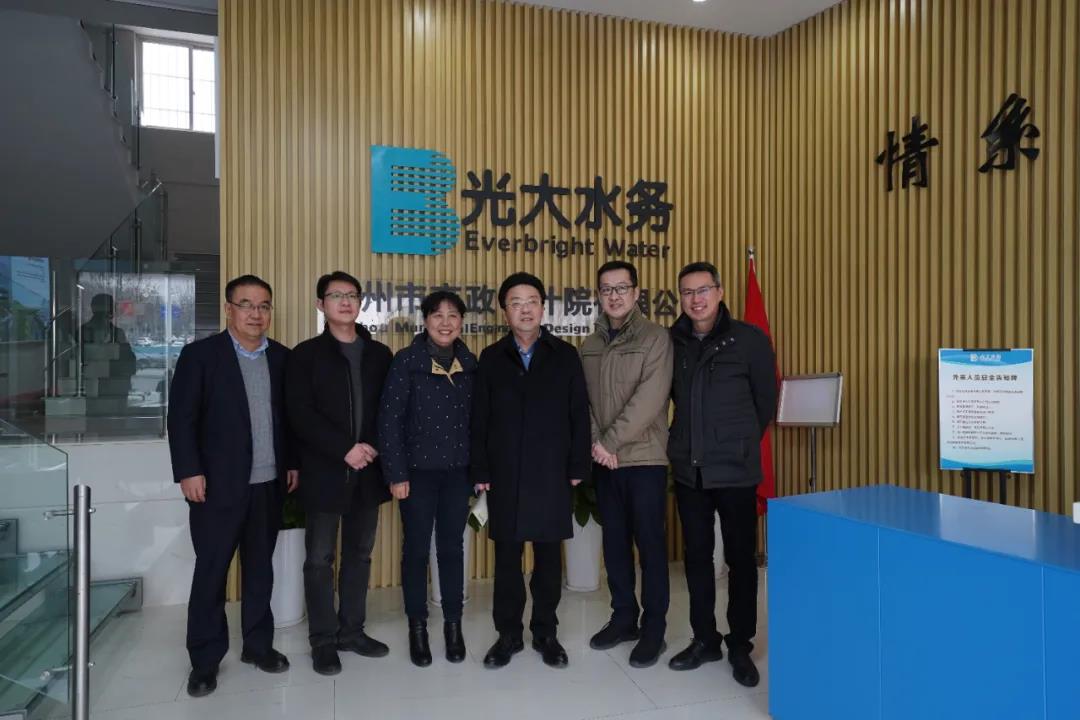 徐州市泉山区委书记李勇一行莅临我院指导事情